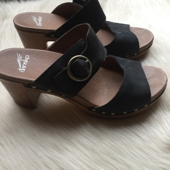 Dansko Shoes - Dansko Heeled Shoe